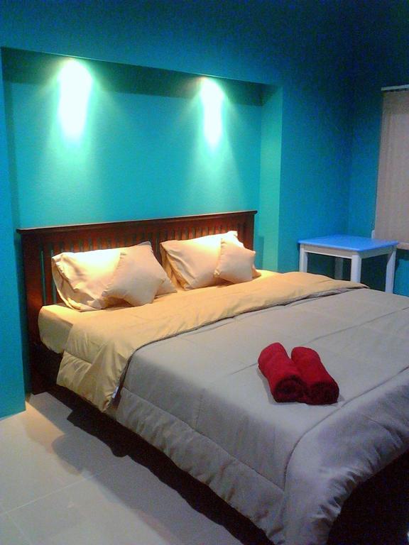 Baan Benjathip Hostel Amphawa Cameră foto